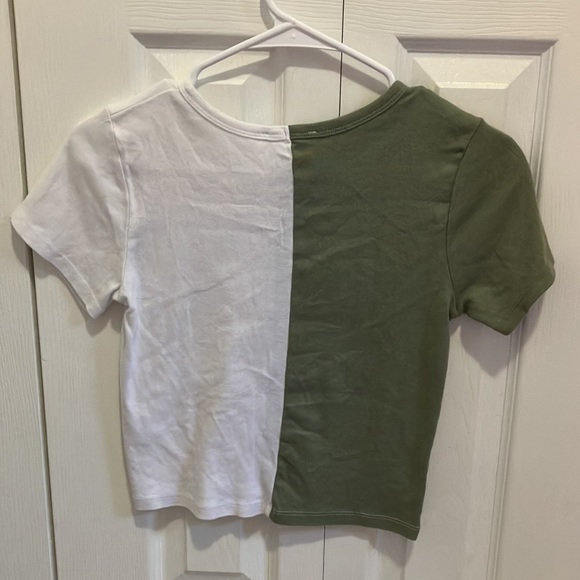 Crop top/ Blouse white and green - Picture 2 of 4